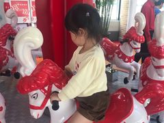 -东方明珠·可口可乐欢乐餐厅