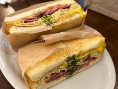 -Al Salam莫的三明治