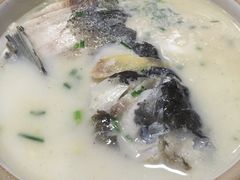 天目湖大鱼头-乡下人家(天目湖店)