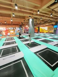 -反弹蹦床公园·运动乐园·团建·亲子派对(深圳观澜湖店)