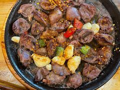 鸡心-老东镇啤酒屋海鲜加工·蒸汽海鲜·海鲜烧烤(台东店)