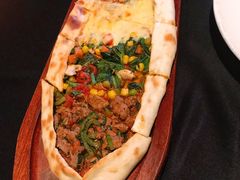四季皮塔饼-Efes Turkish & Mediterranean Cuisine 艾菲斯餐厅(陆家嘴店)