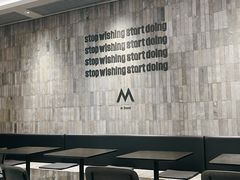 -M Stand(杭州萧山万象汇店)