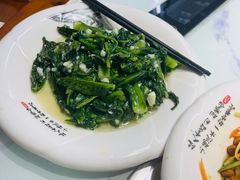 -林海雪乡铁锅炖·东北菜(夏湾店)