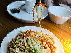 -江渔儿酸菜鱼(东二环泰禾店)
