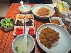 -裕兴记•蟹黄面馆(人民广场店)