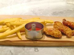 -必胜客(威高广场店)