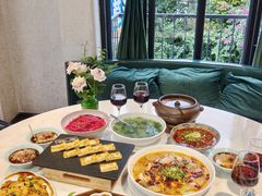 -怡得饭庄·30年老店·宋大妈昆明菜