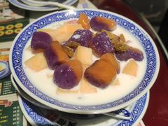 -广信牛奶甜品世家(台东店)