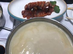 -红鼎豆捞·非遗鲍皇汤火锅(宝丰路店)