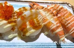 Grilled Hokkigai Sushi