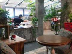 -HIGH FIVE哈福手工汉堡(桂林路店)