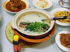 -天乐农家鱼头王(天目湖店)