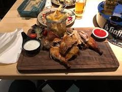 -LENBACH兰巴赫西餐啤酒坊(大连东港店)
