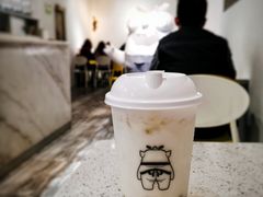 双蛋小皇椰（白屁屁）-茶力的小怪兽(梅林卓悦汇店)