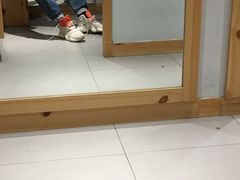 -BOY LONDON(上海佛罗伦萨小镇店)