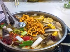 -川味记忆野菌牦牛肉汤锅(泸定店)