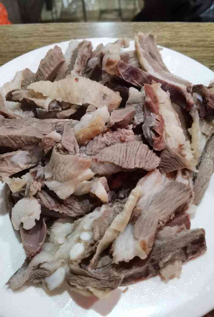 三中高皇羊肉館(第三中學店)-