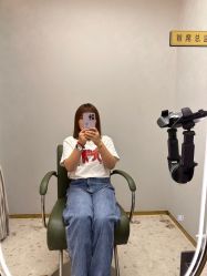 -侨治发型