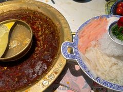 -哥老官重庆美蛙鱼头(宝山龙湖店)