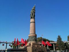 -人民防洪胜利纪念塔