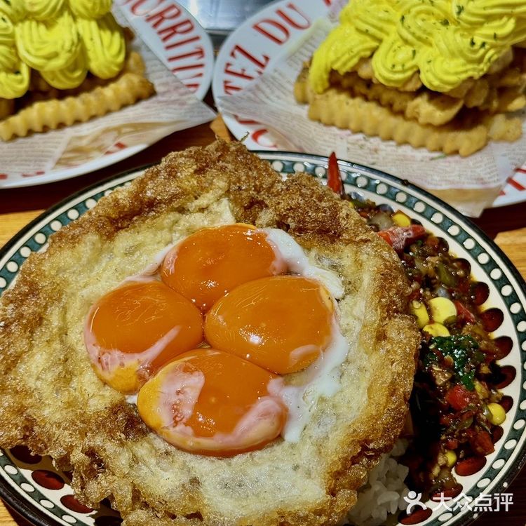 在北京………这一口韩式酱蟹可是香迷糊了！