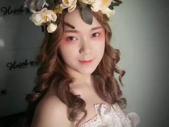 -贺加贝化妆美甲培训学校