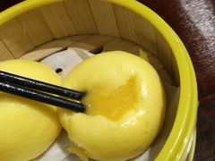 奶黄流沙包-悟长年潮汕菜砂锅粥(圣熙8号店)