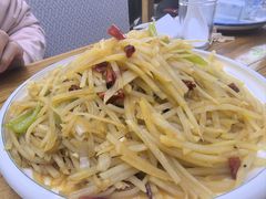 -溢心园香河肉饼总店