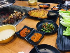 -肉甲韩国木炭烤肉(新壹街1店)