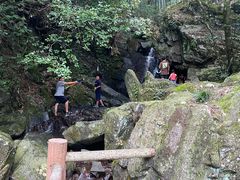 -藏龙百瀑风景区