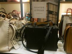 -COACH蔻驰(赛特奥特莱斯店)