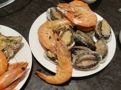 -川骄海鲜自助(王府井奥莱UP TOWN店原世界之花店)