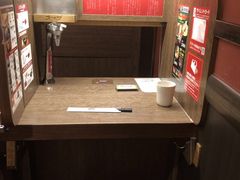 -一兰拉面(梅田阪急东通店)