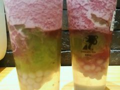 孔雀-茶理宜世(花城汇中区店)