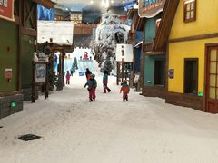 -长沙湘江冰雪世界