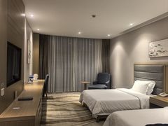 -兴芮温泉度假区