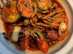 -肥肥虾庄·金牌油焖大虾(汉街SKP店)