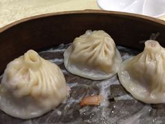 蟹粉小笼包-绿波廊(豫园店)