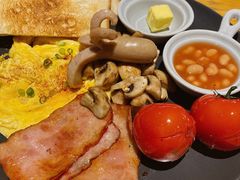 -JINNS锦时 steak&pizza(浸信会礼拜堂旧址店)