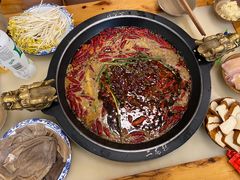-黄潇洒老火锅(九眼桥宏济巷店)