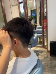 -MY WAY SALON