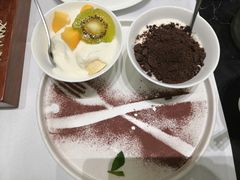 -红鼎豆捞·非遗鲍皇汤火锅(宝丰路店)