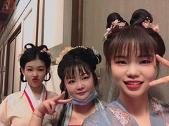 -云锦汉服馆·古典妆造摄影(唐城店)