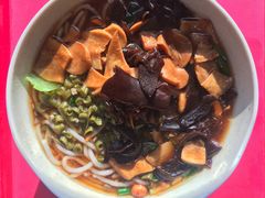 杏鲍菇地耳粉-北京大学-学五食堂