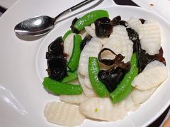 鲜准山木耳甜-梧桐北京烤鸭·铜锅涮肉(海岸城店)