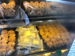 -天品味 一口吃榴莲泡芙