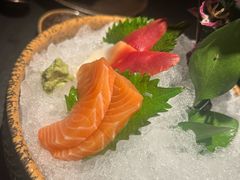 -蟹犇前•帝王蟹雪蟹(陆家嘴店)