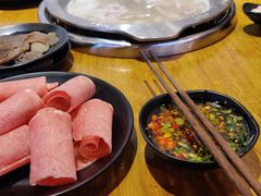 -皇牛鲜生·牛爱牛鲜牛肉自选火锅(晋吉北路店)