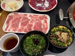 -沸炉重庆老火锅(军事博物馆店)